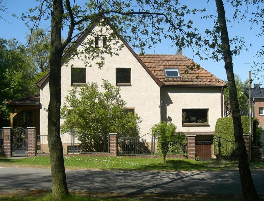 Ferienwohnung Am Wasserturm Hohen Neuendorf Exterior foto